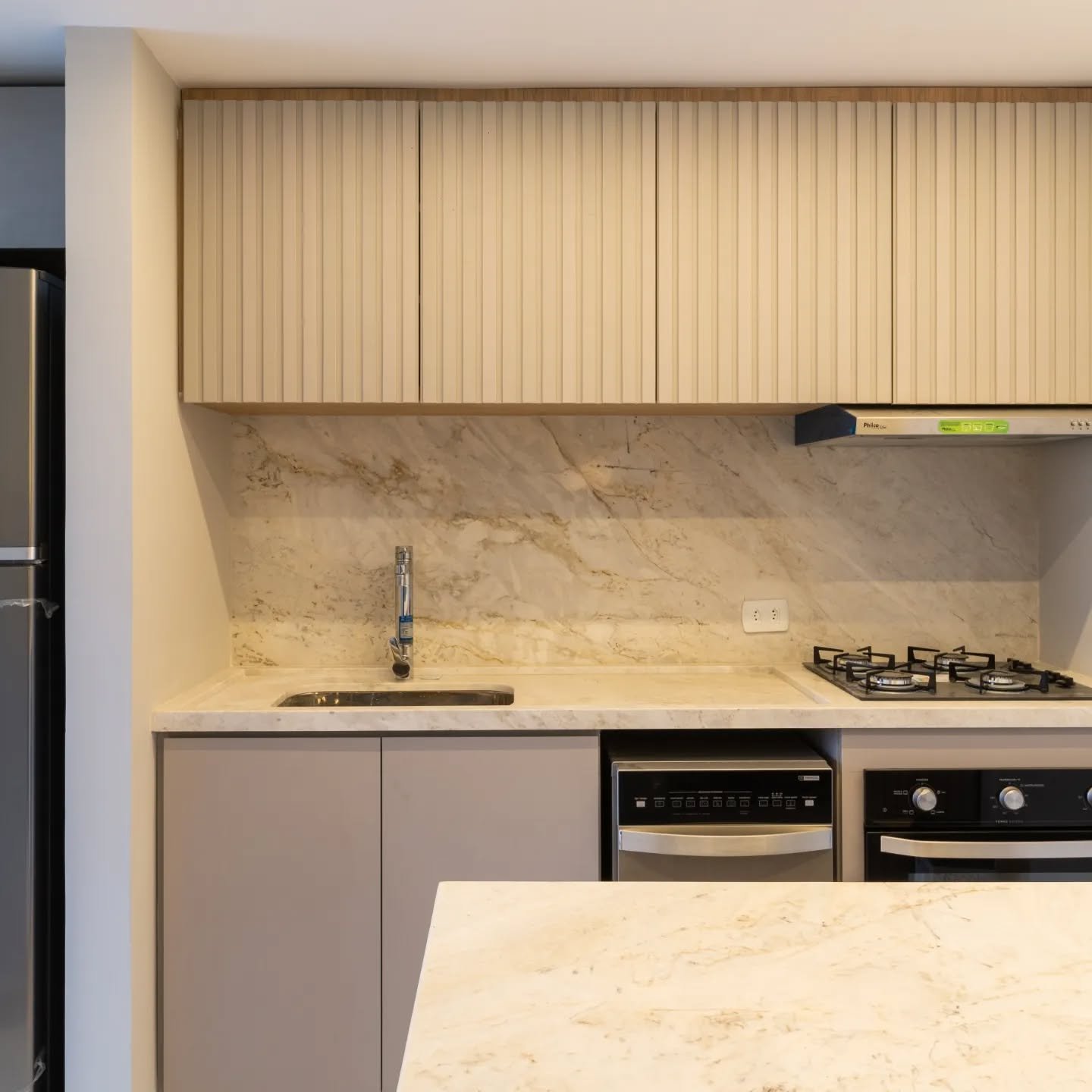 2946090391853881165_9164924190_7