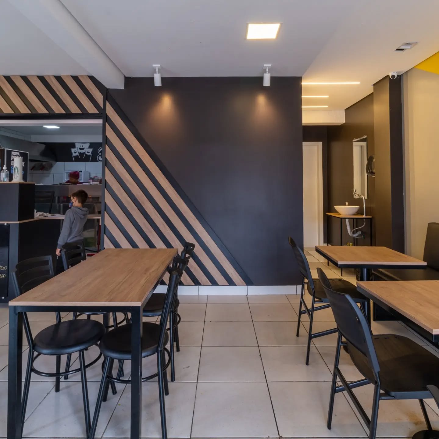 2948270761258865965_9164924190_4